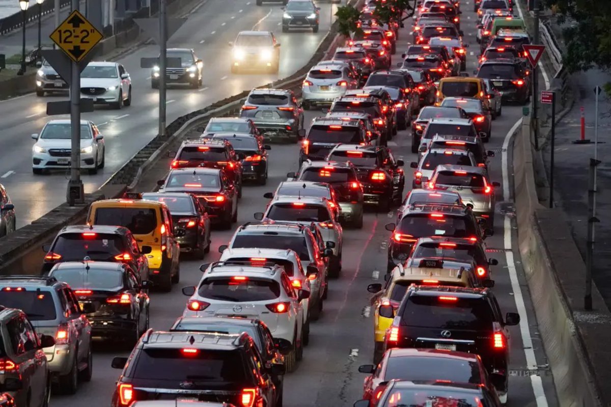 getATTUNE's tweet image. Why is @AccountOpening as painful as driving on the FDR drive?  It doesn't have to be: 
linkedin.com/pulse/time-acc…