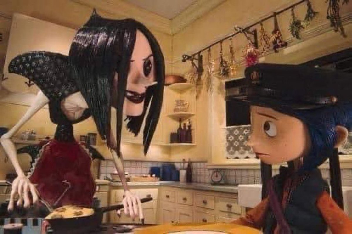 amadurecer é aceitar que coraline nunca escapou?
