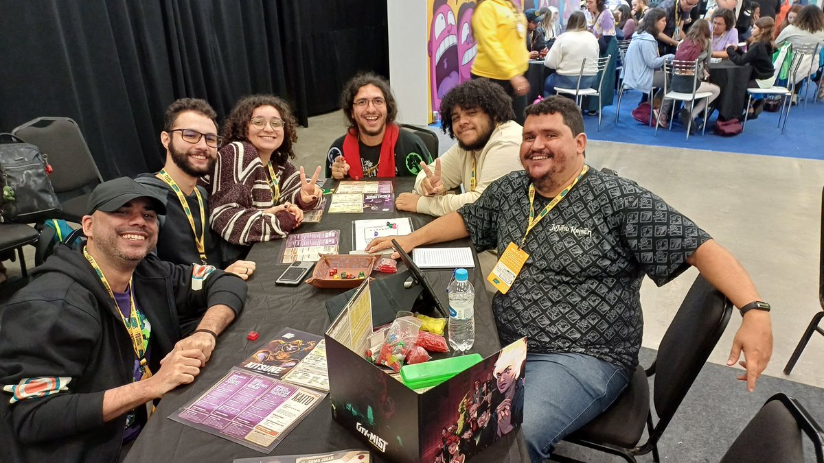 E essa foi a minha terceira mesa no #Doff!!! Também rolou nova intimação, então nós cumpre o que é mandado!!!! <a href="/RetroPunkGD/">RetroPunk GD</a> manda, nos obedece!!! Hshshshshshs

Obrigado aos PCs por participarem dessa experiência!!!