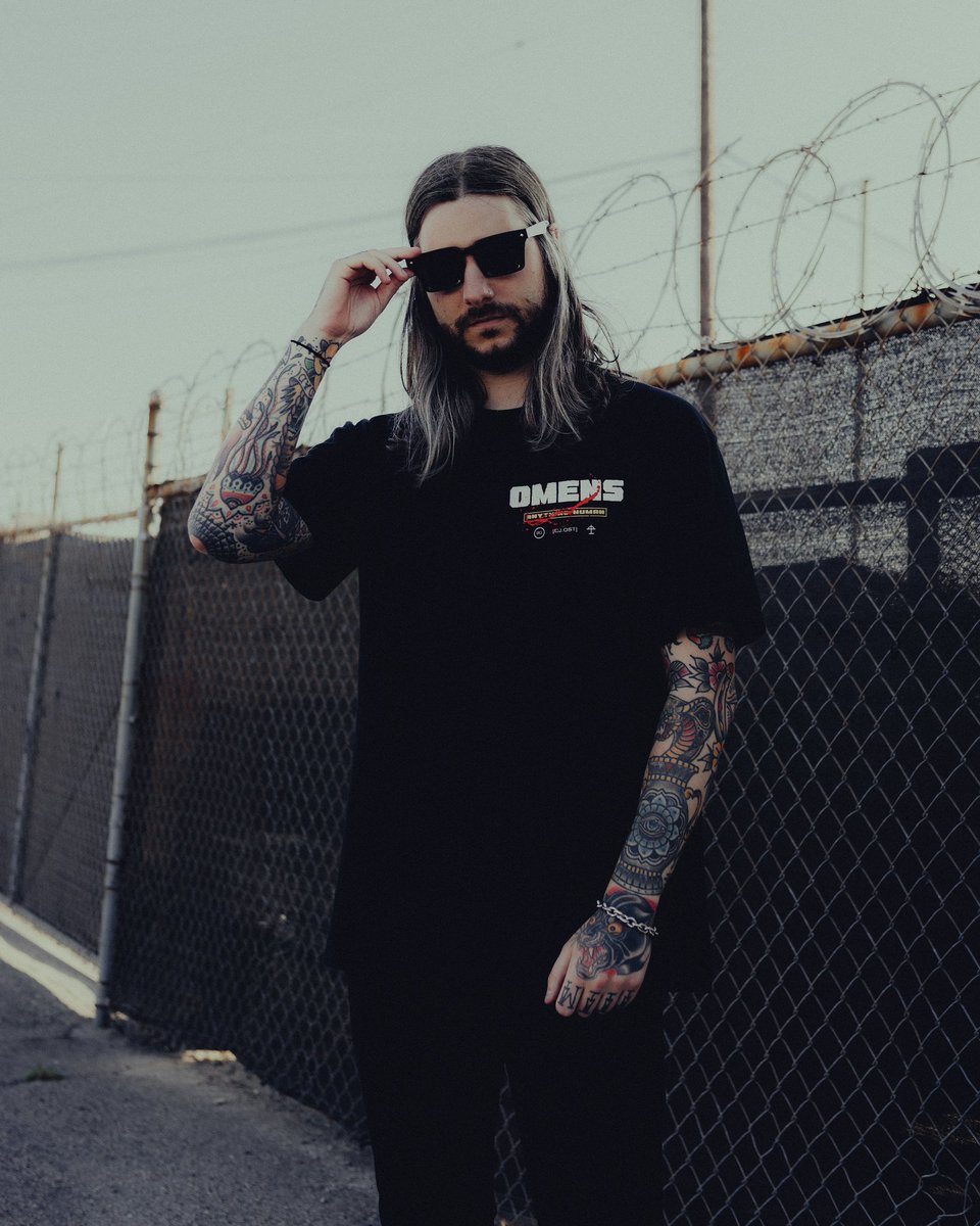 badomenscult's tweet image. 5PM PST • FRIDAY JUNE 7

BADOMENSOFFICIAL.COM