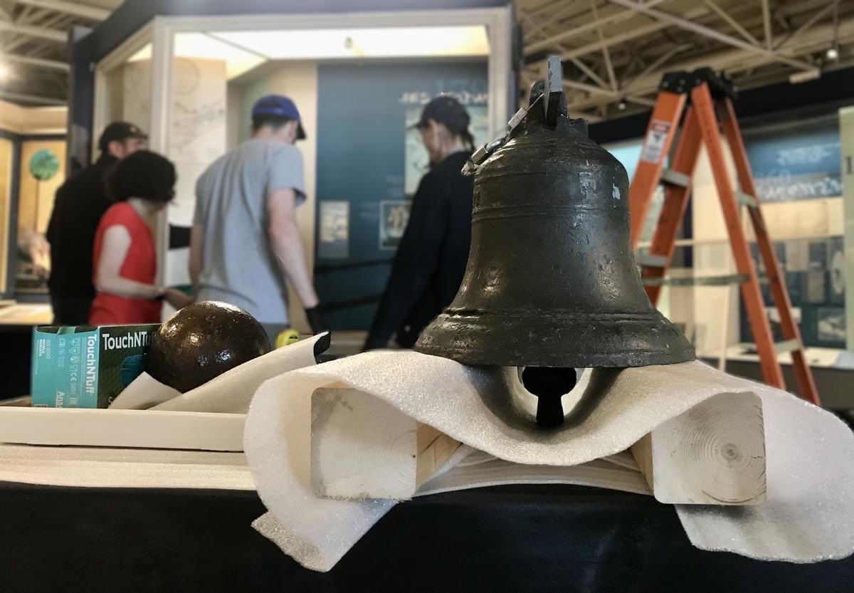 ns_mma's tweet photo. Today marks the beginning of #MuseumWeek & we’re sharing what we do #BehindTheScenesMW. This morning, our curator and tech team were here before opening to work on refreshing one of our exhibits!
#MuseumLife #CuratorialWork #MuseumCollections #ExhibitDesign #CollectionManagement https://t.co/J9pFkHSPQF