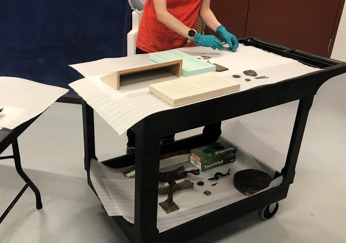 ns_mma's tweet photo. Today marks the beginning of #MuseumWeek & we’re sharing what we do #BehindTheScenesMW. This morning, our curator and tech team were here before opening to work on refreshing one of our exhibits!
#MuseumLife #CuratorialWork #MuseumCollections #ExhibitDesign #CollectionManagement https://t.co/J9pFkHSPQF