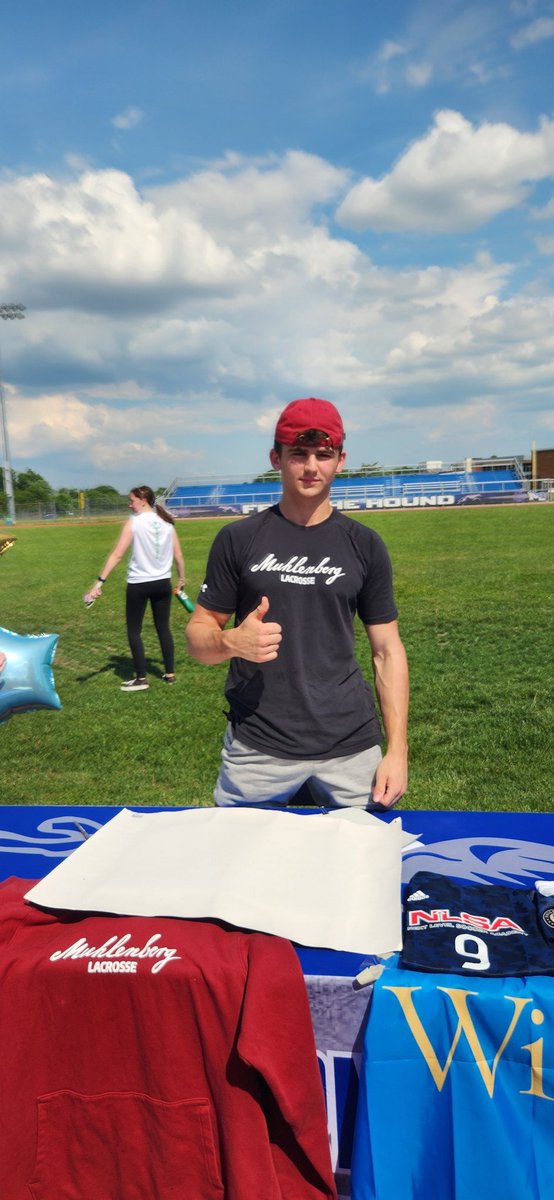 Congrats to Ben Cohen on signing his NLI to continue his lacrosse career at D2 Mullenburg