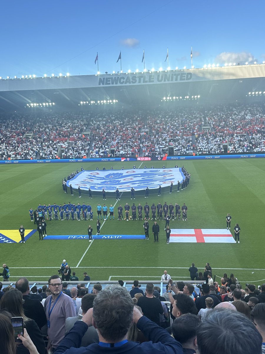 Come on ⁦<a href="/England/">England</a>⁩ 🏴󠁧󠁢󠁥󠁮󠁧󠁿