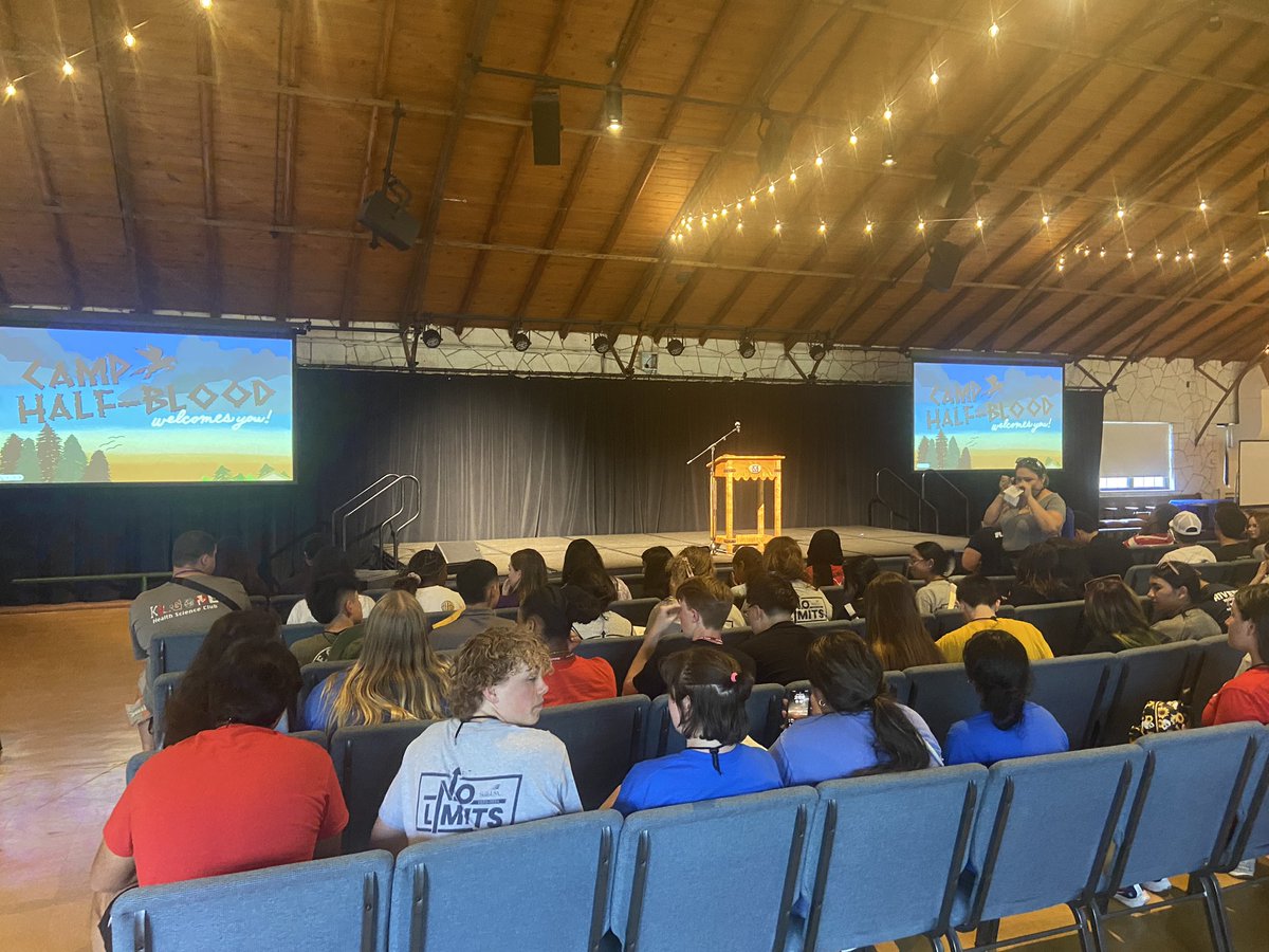 Day 1 at <a href="/SkillsUSATX/">SkillsUSA Texas</a> summer leadership :D <a href="/YsletaISDCTE/">Ysleta ISD CTE</a>