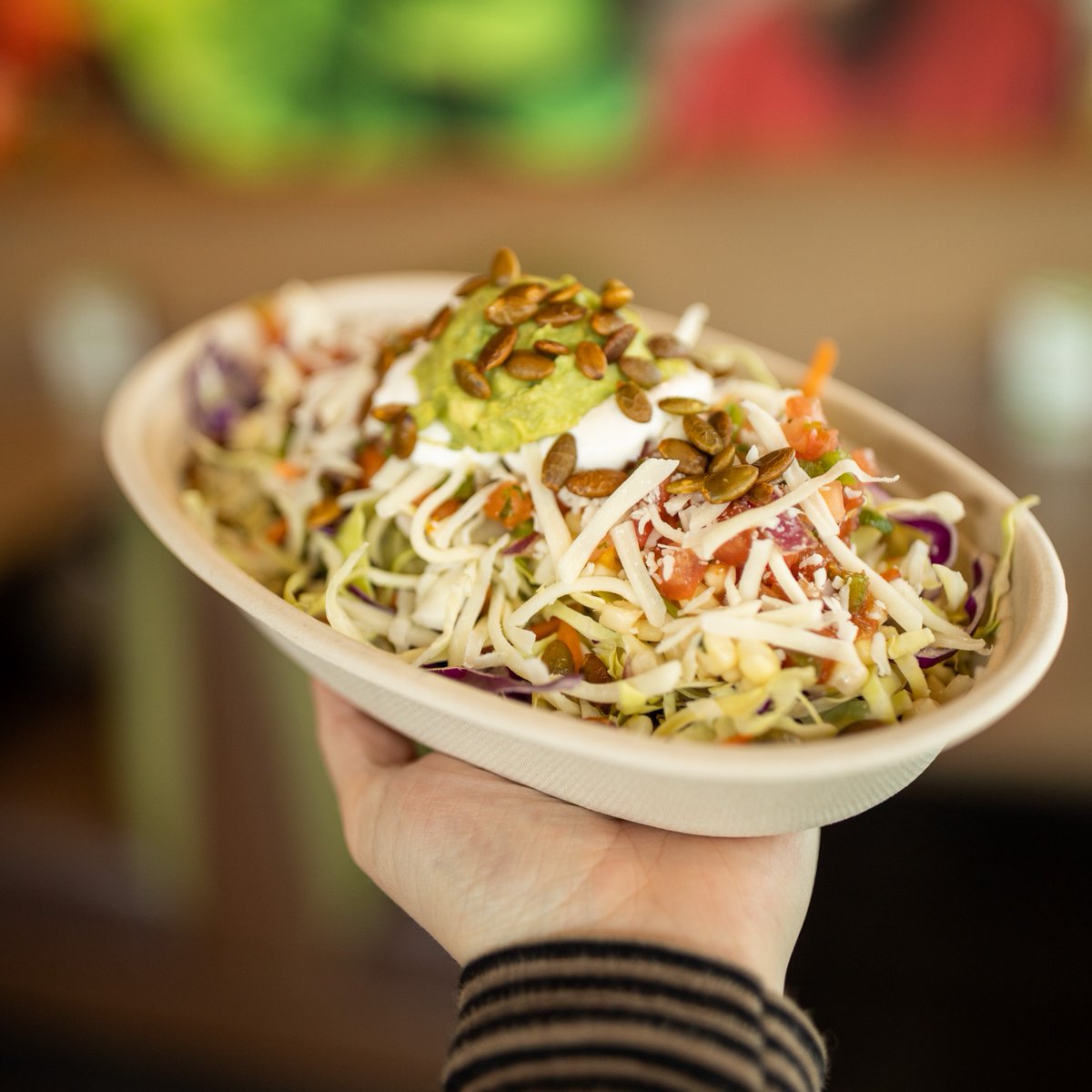 TacoTimeNW's tweet image. One of our favorite ways to veg out 😍🌵😋 #ChopSalad #TacoTimeNW