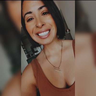 MariLovesMiami's tweet photo. #NewProfilePic https://t.co/iPUF3fdM7j