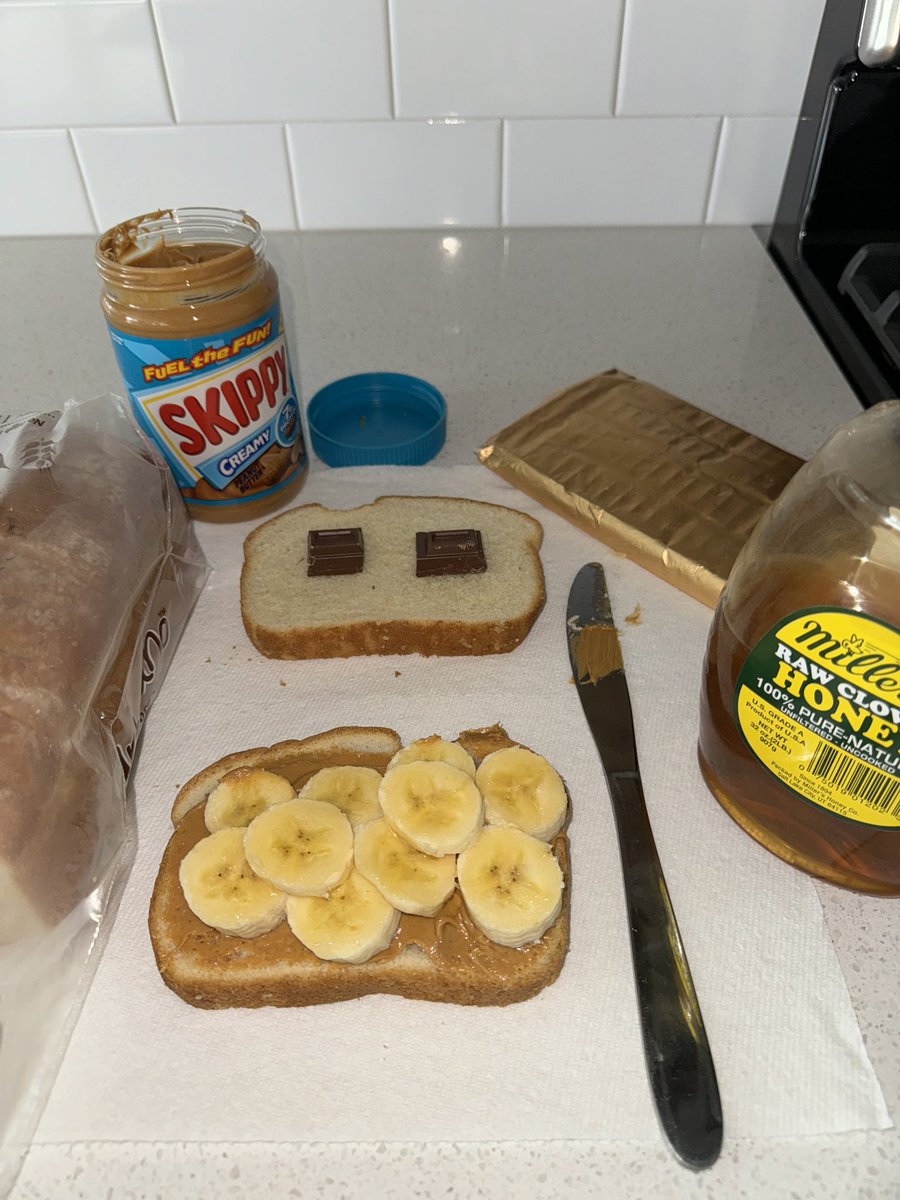 luelangi's tweet photo. coat the outside in NZ butter and airfry for 5 minutes😮‍💨 game changer🔥 https://t.co/IAu2VrXV1N