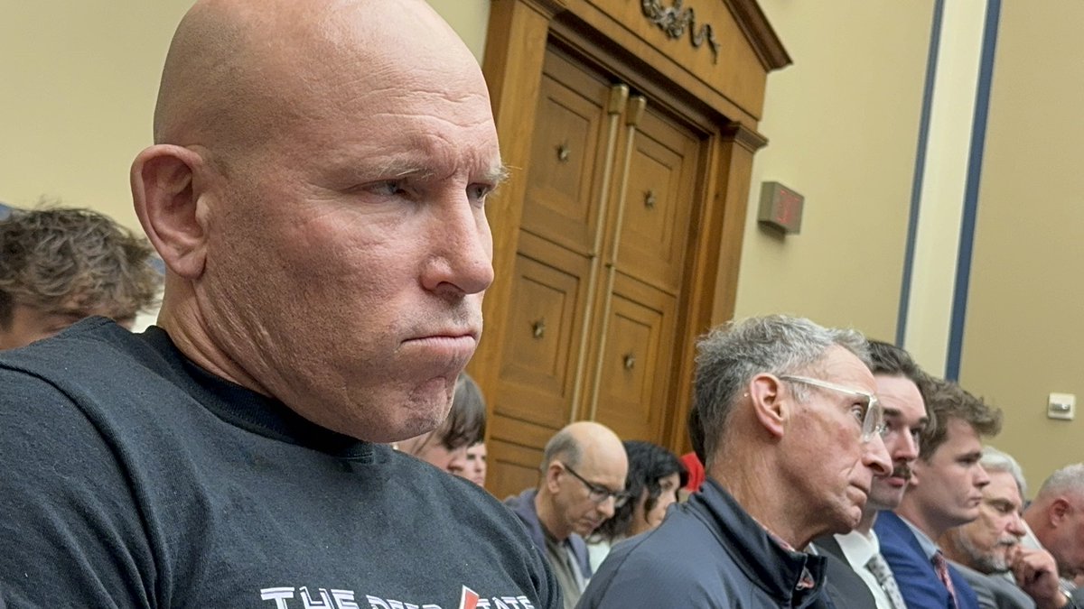realTT1776's tweet photo. ⚡️💥@StruckTwins with @IvanRaiklin at the #FauciHearing
#DoNotApply #GotIvermectin https://t.co/PTAQUrBLLv https://t.co/lmbFGcNvP6
