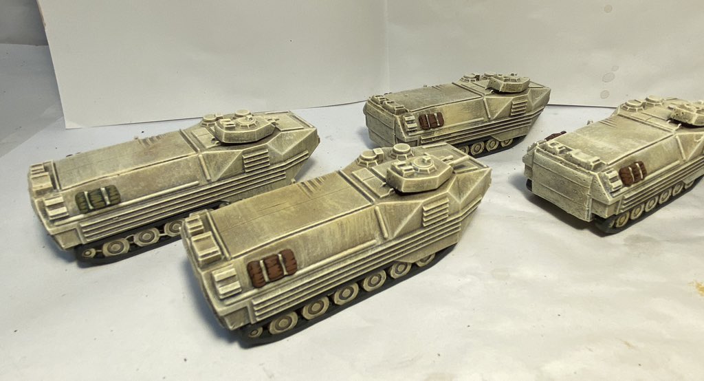PaintsDb's tweet photo. This evening I took a break from painting 15mm Team Yankee US Marines and painted their transport! 4 AAVP-7’s ready to roll!
#teamyankee #coldwarwargaming #modernwargaming https://t.co/m4rH7Bg3EY