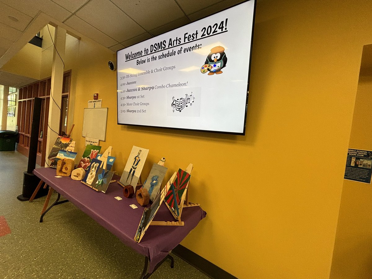 DSFPArts's tweet image. DSMS Arts Fest is in full swing! Check it out! @doversherbornms