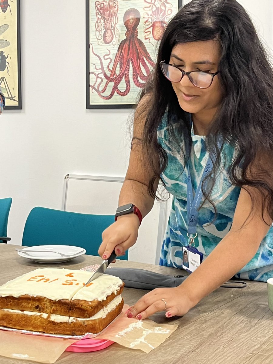 Today <a href="/Ming_tfk27/">Ming Khan</a> baked us a goodbye cake 😀 She is off to the Arctic with <a href="/AWI_Media/">AWI Media</a> for 6 weeks to investigate the Arctic benthos - follow Ming onboard the Polarstern  follow-polarstern.awi.de