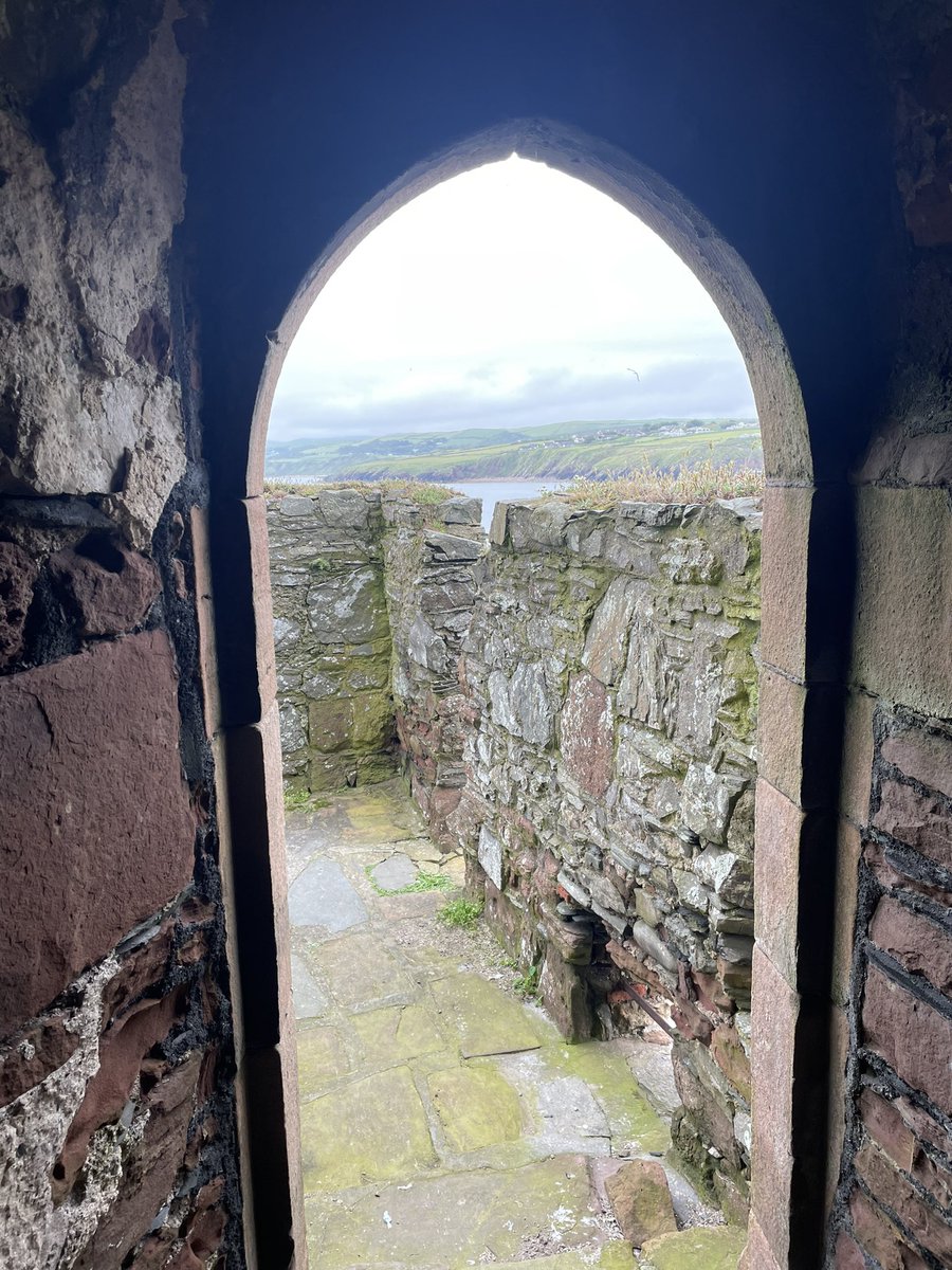 beckers1000's tweet photo. Peel Castle today #TT2024 #PeelDay https://t.co/bkuI9MOePv