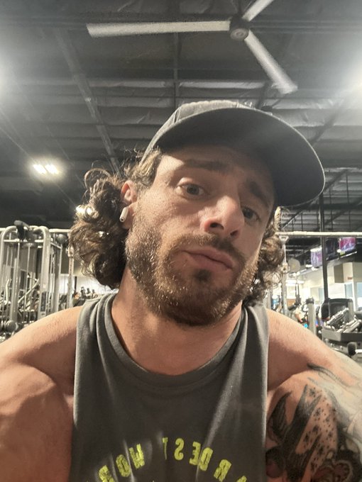 &ldquo;Oooooo yeahhhhhhhh&rdquo; -Randy &ldquo;Macho Man&rdquo; Savage- https://t.co/2uhf9grJOC