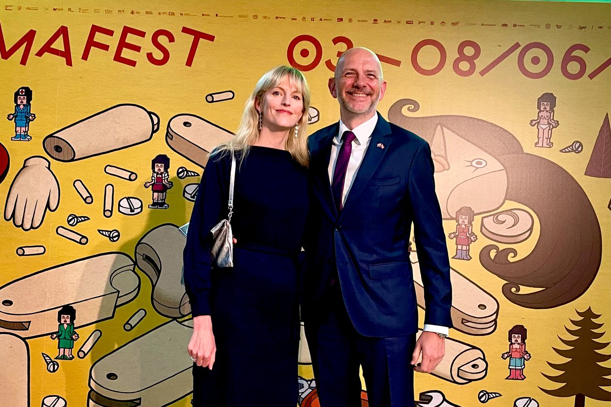 UKSimonT's tweet photo. With Mrs T at the opening night of #Animafest - the World Festival of Animated Film, #Zagreb. 🎬 Some fantastic films on this year’s programme and a well-deserved lifetime achievement award for 🇬🇧 animator Phil Mulloy 👏 #FilmisGREAT https://t.co/C1f6FOnpQY