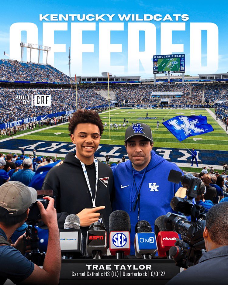 After a great camp @UKFootball and a great conversation with @BushHamdan happy to have been offered. @PlayBookAthlete @QBHitList @MohrRecruiting @LemmingReport @TomLoy247 @EDGYTIM @ChadSimmons_ @AllenTrieu @SWiltfong_ @GregSmithRivals @adamgorney @Bryan_Ault @Jmack37