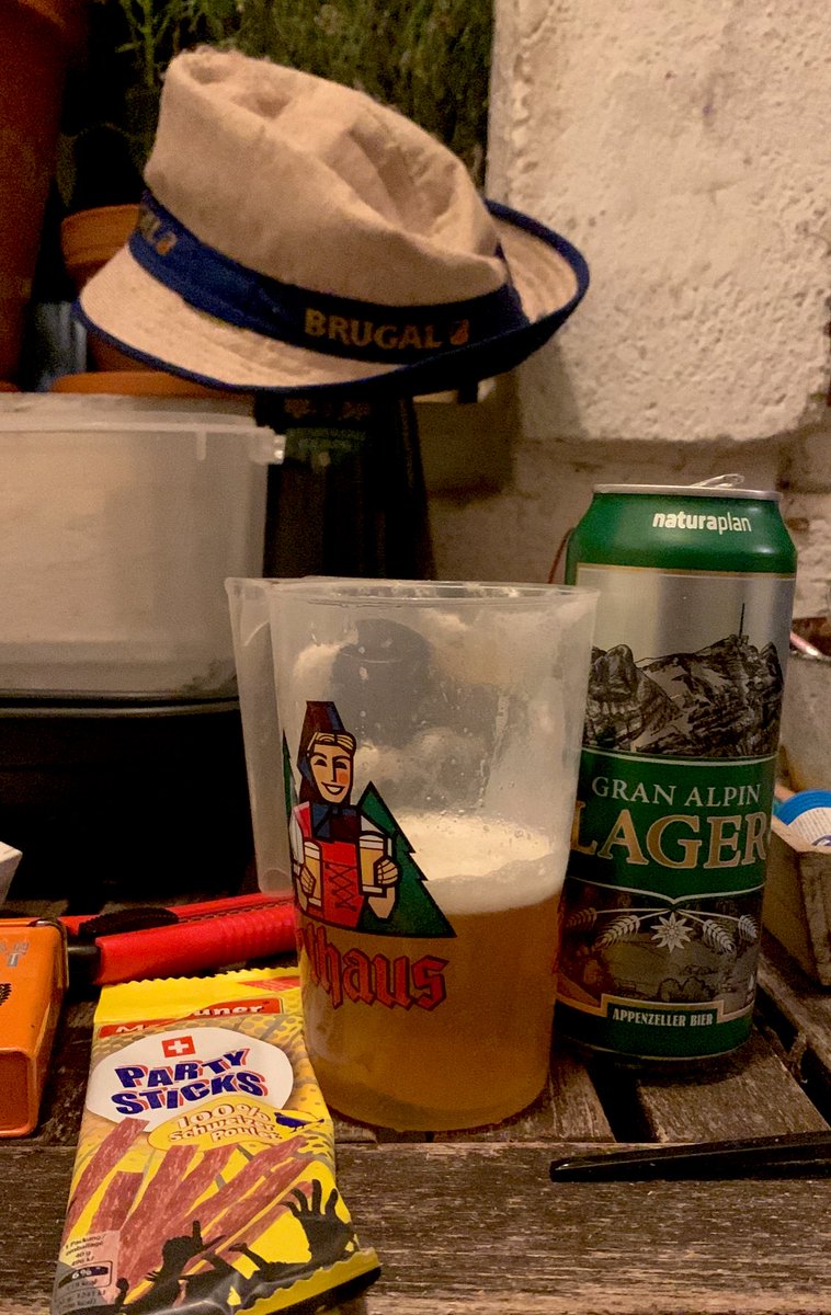 bartlebeer's tweet image. Schweizer Abschluss zum heimischen Sperrmüllabend. 

#RoughingIt 🇩🇪🇨🇭#2024Spirit
#WeedingOut