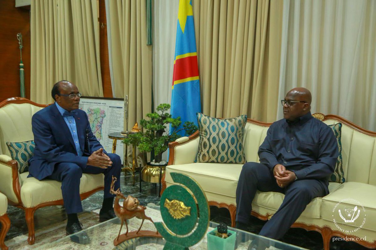 Presidence_RDC's tweet photo. #RDC 03.06.2024|#Kinhasa
Ce lundi à la Cité de l’Union africaine, le Chef de l'État Félix Tshisekedi a successivement échangé avec le Président de l’@AssembleeNatRDC @VitalKamerhe1 et celui du bureau provisoire du Sénat Pascal Kinduelo. https://t.co/yWaYpZOKjF