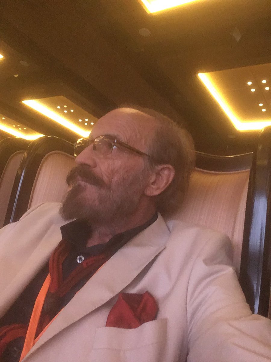 yahyakayali's tweet photo. السلام عليكم ،،،
شكرا جزيلا ،،،
جمعية الإمارات للمستشارين والمدربين الإداريين ، على المؤتمر الثاني للجمعية ، ودائما في ازدهار وتقدم وهذا ما لحظناه بين المؤتمر الاول والثاني ،،، نشكر جميع المنظمين والقائمين وكل من ساهم على انجاحه. https://t.co/oQ5wAHbbQH