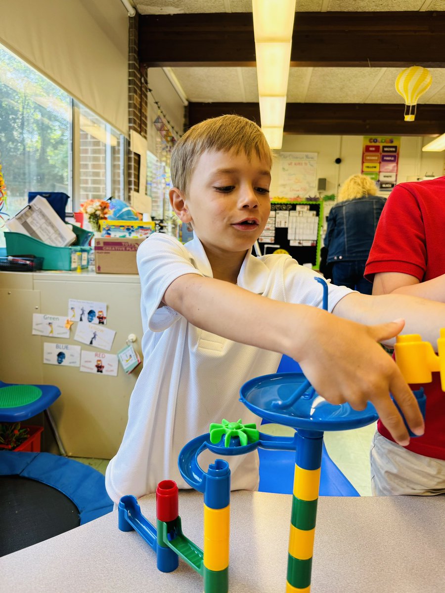 Science Day was so much fun… even though we were unable to defy gravity! Thank <a href="/rbbef/">Red Bank Borough Education Foundation</a> for making this special day possible. #rbpsscienceday #RBBisBIA <a href="/rbpsEAGLES/">Red Bank Primary</a> <a href="/mrs_portelli/">Krista Portelli</a>