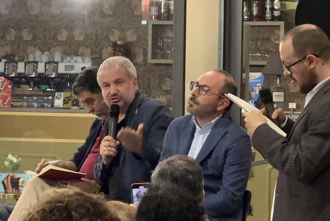 @borghi_claudio a Pistoia:  &ldquo;L&rsquo;Europa &egrave; come un condominio in cui abbiamo pochi millesimi&hellip; Il diritto<a class="tags" target="_blank" title="On Twitter" href="/?out=eyJ0eXAiOiJKV1QiLCJhbGciOiJIUzUxMiJ9.eyJpYXQiOjE3MjA2OTQ1ODAsImlzcyI6InR3cG9ybnN0YXJzLmNvbSIsIm5iZiI6MTcyMDY5NDU4MCwiZXhwIjoxNzUyMjMwNTgwLCJyZWRpcmVjdF91cmwiOiJodHRwczovL3R3aXR0ZXIuY29tL2JvcmdoaV9jbGF1ZGlvIn0.7ckIpxKBleG_Ni0Tswe2BlB0HZ7deHLM06el3HqaUVUTPAeAqVKQFpJ92pmxy8KrmaQPPA6AH3HLfdDzj3hq-A">@borghi_claudio</a><a href="/tag/elezionieuropee"class="tags"><span>#elezionieuropee</span></a>