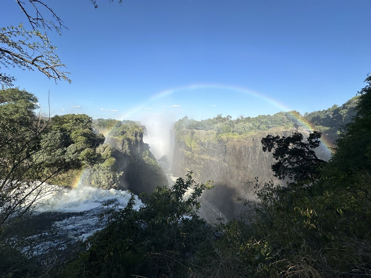Hannah_swanson_'s tweet photo. Two months of unemployment felt endless, but a trip to Zimbabwe with an 80% unemployment rate humbled me. Meeting people searching for jobs much longer than I have was a reality check. It refreshed my perspective, reminding me to stay resilient and grateful for every opportunity https://t.co/nHxczyUxIo
