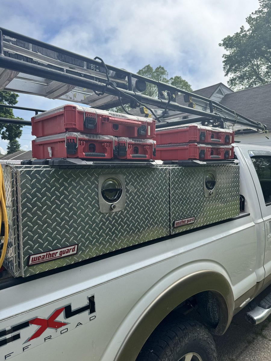 TFSimba's tweet photo. @MilwaukeeTool I’ve got one serious issue with my Packout setup. Any chance you want to help solve this? https://t.co/S0zLEwxrvi