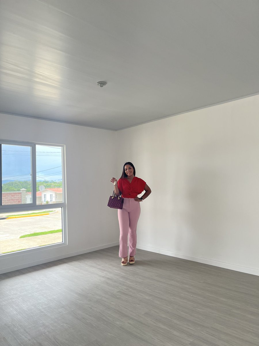 mariaftorresn's tweet photo. Disciplina, trabajo duro, y obediencia. Gracias Dios, que inició de Junio tan maravilloso🏡❤️✨ https://t.co/mJWQeYJRPb