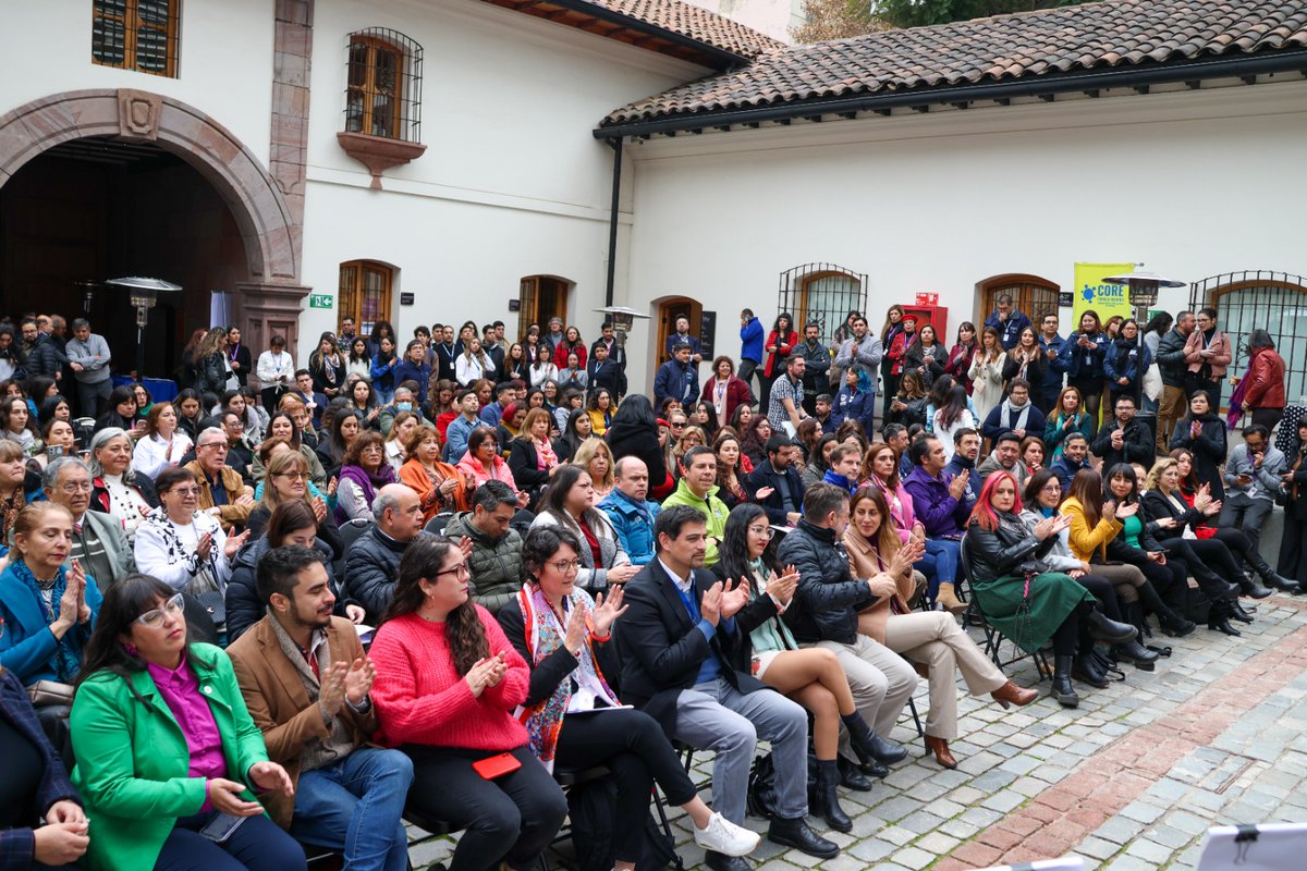 Municipalidad de CerroNavia tweet media