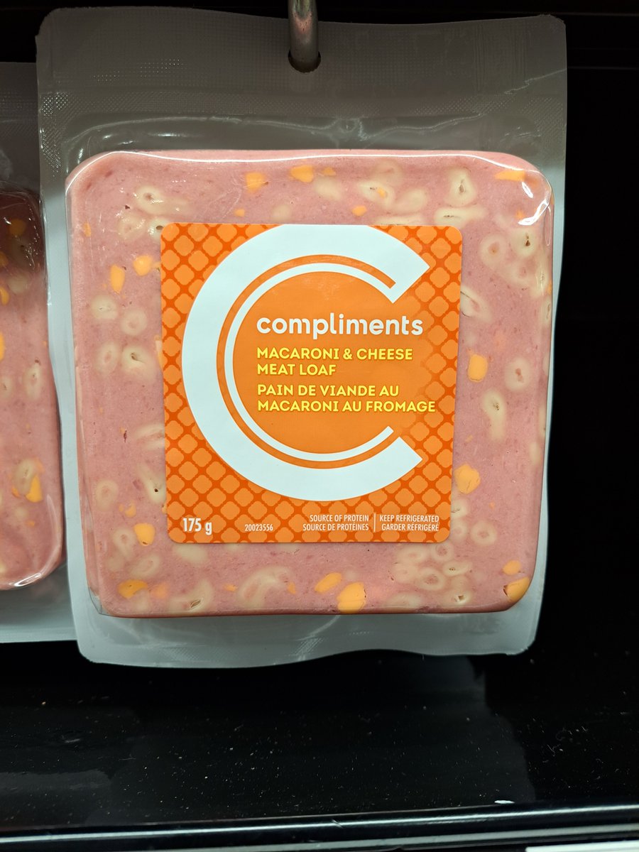 peppygreen81's tweet image. Mac and Cheese Meat Loaf.  
Who eats this.  #headcheese