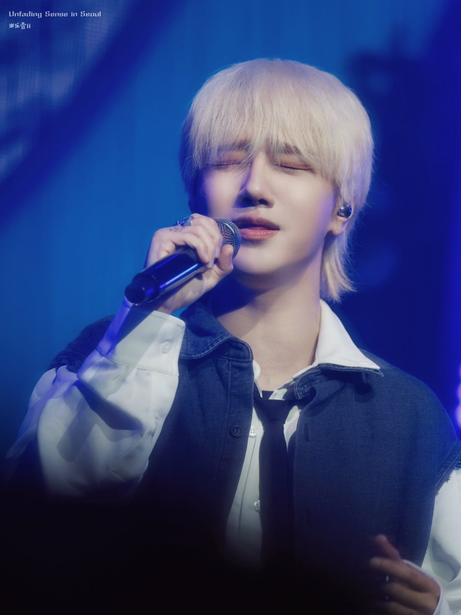 imqqqii17's tweet photo. 美しくて
幸せ
#SUPERJUNIOR 
#슈퍼주니어
#Unfading_Sense
#Yesung 
#김강훈 
#艺声
#金康熏
#예성
#イェソン https://t.co/gpKBMb3aQm