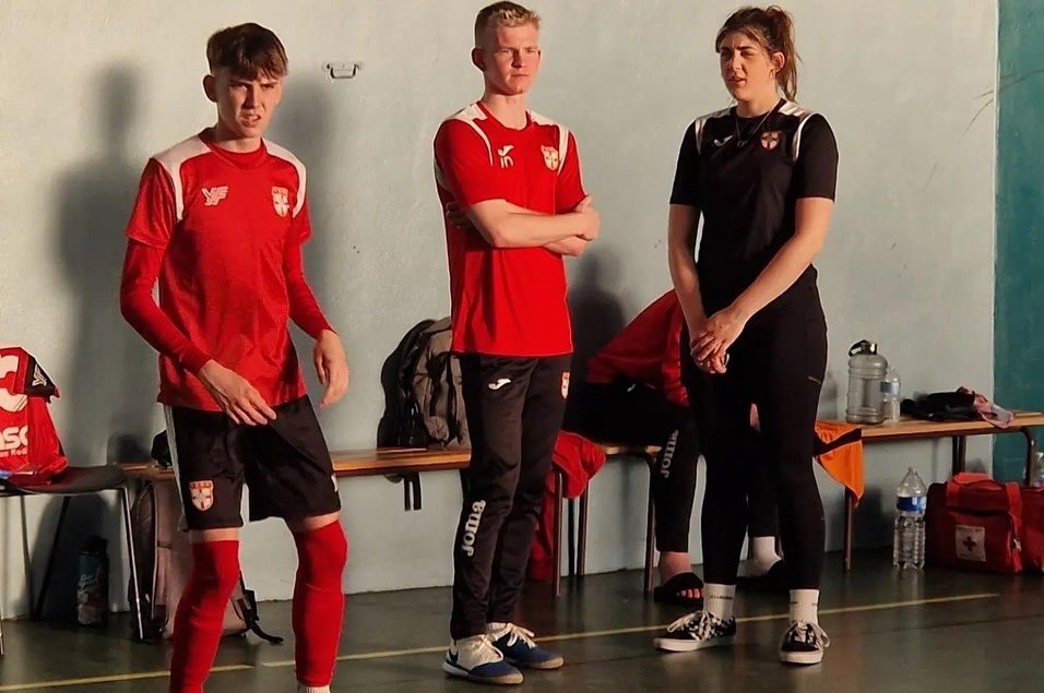 _empalmer's tweet photo. Paris 2024 
In front of the camera for once 
@YorkFutsal https://t.co/GuJOhYGIO6