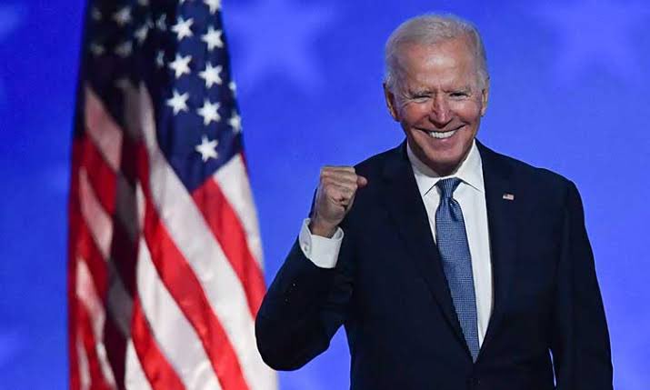 🟣 #ÚltimoMomento ✍️ El presidente de Estados Unidos <a href="/JoeBiden/">Joe Biden</a> felicita a <a href="/Claudiashein/">Claudia Sheinbaum Pardo</a> 

“𝐴𝑐𝑎𝑏𝑜 𝑑𝑒 ℎ𝑎𝑏𝑙𝑎𝑟 𝑐𝑜𝑛 𝐶𝑙𝑎𝑢𝑑𝑖𝑎 𝑆ℎ𝑒𝑖𝑛𝑏𝑎𝑢𝑚 𝑝𝑎𝑟𝑎 𝑓𝑒𝑙𝑖𝑐𝑖𝑡𝑎𝑟𝑙𝑎 𝑝𝑜𝑟 𝑠𝑢 ℎ𝑖𝑠𝑡𝑜́𝑟𝑖𝑐𝑎 𝑒𝑙𝑒𝑐𝑐𝑖𝑜́𝑛 𝑐𝑜𝑚𝑜 𝑙𝑎 𝑝𝑟𝑖𝑚𝑒𝑟𝑎