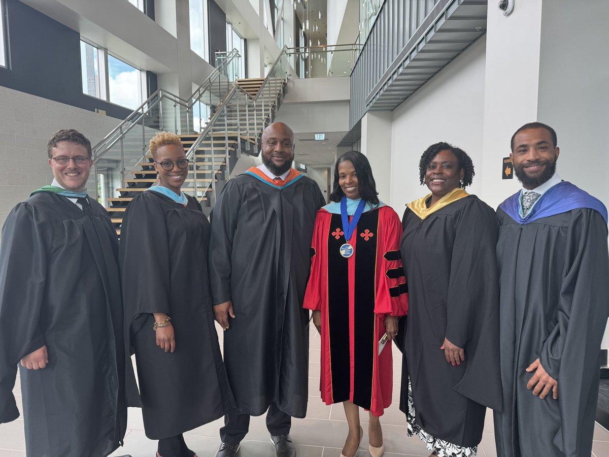 What a team!! 
<a href="/NTHS_Titans/">New Town High School</a> <a href="/BaltCoPS/">Baltimore County Public Schools</a>  <a href="/MrMartinNTHS/">James Martin</a> @DrMRogersBCPS