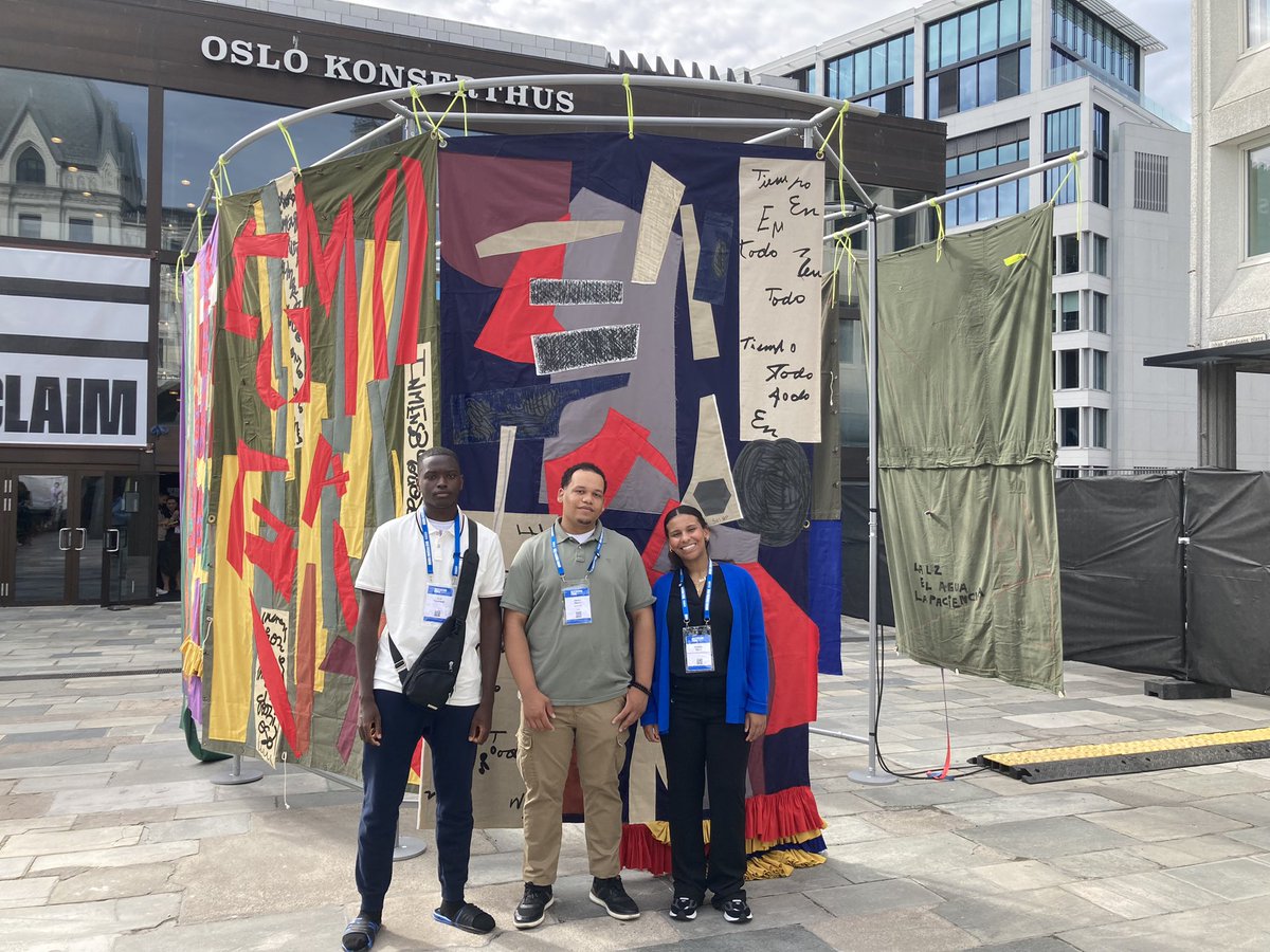 CSFNational's tweet image. These CSF alumni are in Oslo, Norway this week for the @OsloFF! Great opportunity to hear human rights activist speakers from all over the globe and experience a brand new country! 🇳🇴 #OsloFF #CSFAlumni