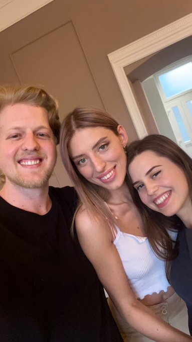 Hot shooting today with @fanta_sie__ and @JamieYoungTV ❤️ https://t.co/Aqavh5cdGV<a class="tags" target="_blank" title="On Twitter" href="/?out=eyJ0eXAiOiJKV1QiLCJhbGciOiJIUzUxMiJ9.eyJpYXQiOjE3MjIyNDU2MDksImlzcyI6InR3cG9ybnN0YXJzLmNvbSIsIm5iZiI6MTcyMjI0NTYwOSwiZXhwIjoxNzUzNzgxNjA5LCJyZWRpcmVjdF91cmwiOiJodHRwczovL3R3aXR0ZXIuY29tL2ZhbnRhX3NpZV9fIn0.-lPrD1UgzFC7L-gkLG8wx_qaN29cvKcaRQusirkwoCENYM5JtzkYPQqIL6j2USdDhgzvTz71fx5tE3DlGEd9-Q">@fanta_sie__</a><a class="tags" href="/tag/jamieyoungtv">@jamieyoungtv</a>