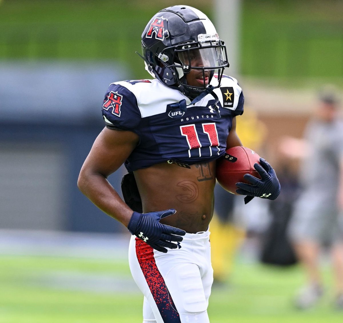 Justin Hall this season: 

56 Catches (Tied 1st Most)
604 Yards (3rd Most)
3 TDs (Tied 4th Most)
60.4 AVG YDs/GM (3rd Most)

Justin was not on the All-UFL Ballot for WRs, people couldn't even vote for him as an All-UFL WR choice according to <a href="/joelklatt/">Joel Klatt</a>. Make it make sense.