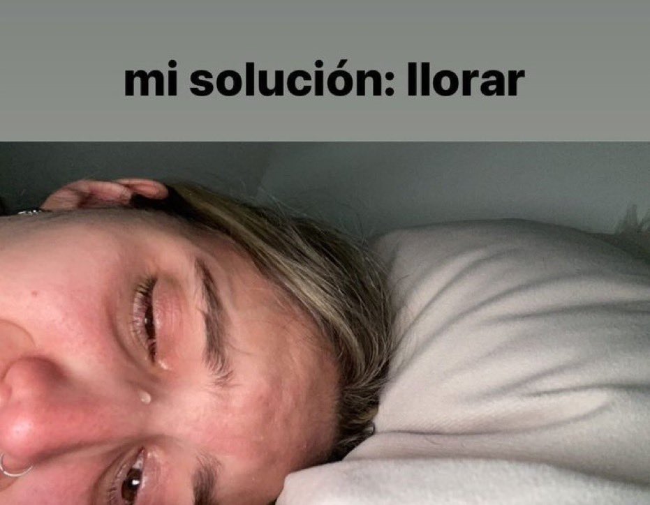 alatuperdam's tweet photo. una entra al video y no sabe si llorar reirse o morirse de amor https://t.co/qhGtg56PVz