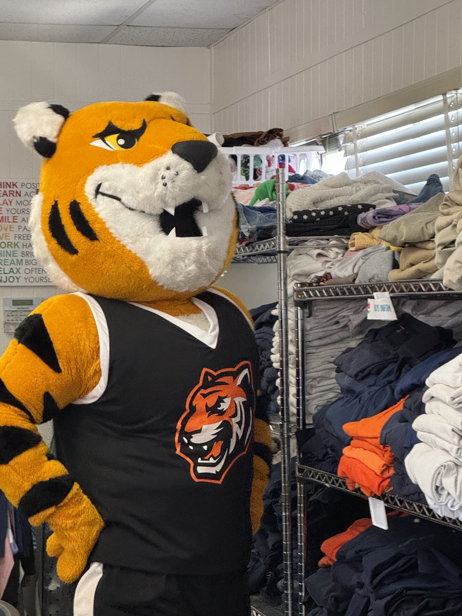 El Paso ISD celebrated the opening of the El Paso High feeder pattern Family Resource Center at Wiggs . The FRC provides families with resources to include food, clothing, household items &amp; more. The center offers a variety of classes &amp; connects parents with community resources.