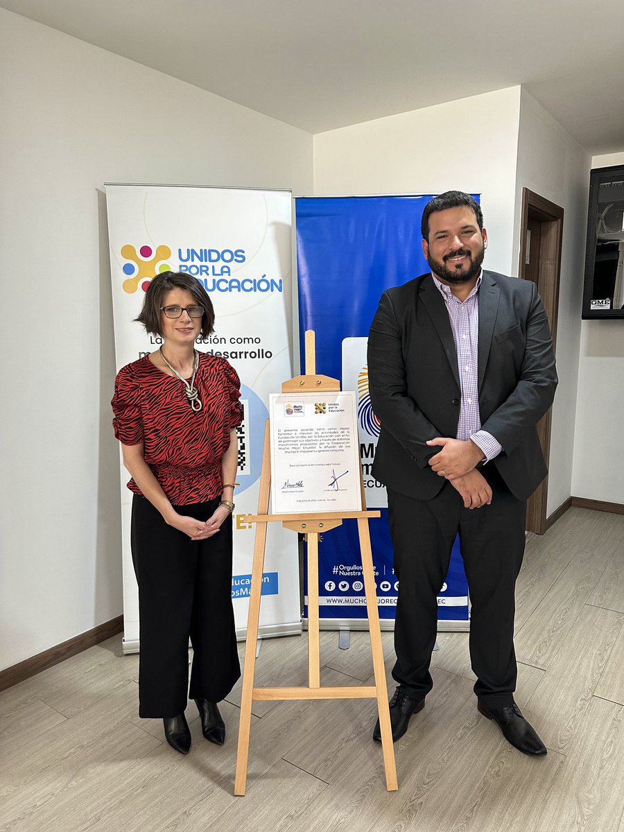 Ecuador_calidad's tweet photo. 🥳 ¡Estamos emocionados de anunciar nuestra asociación con @UxEong para llevar la excelencia educativa a cada rincón de Ecuador! 📚�� 

Juntos, nos comprometemos a construir un futuro brillante para la próximas generaciones ecuatorianas! 💫✏️ 

#muchomejorecuador #Educación https://t.co/NQVH8nJL7K