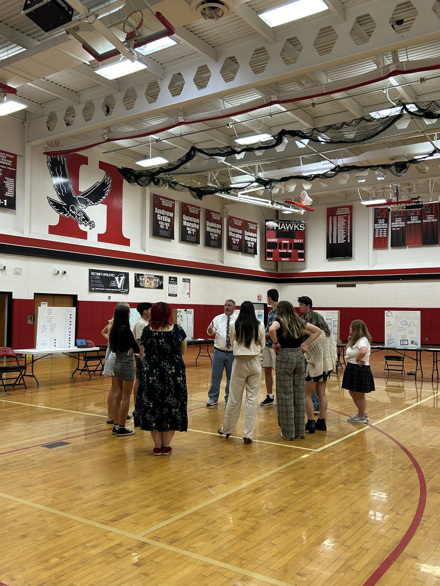 Mr. Crissman checking in with our presenters before we begin… #sealofcivicreadinessnight2024 📚🇺🇸