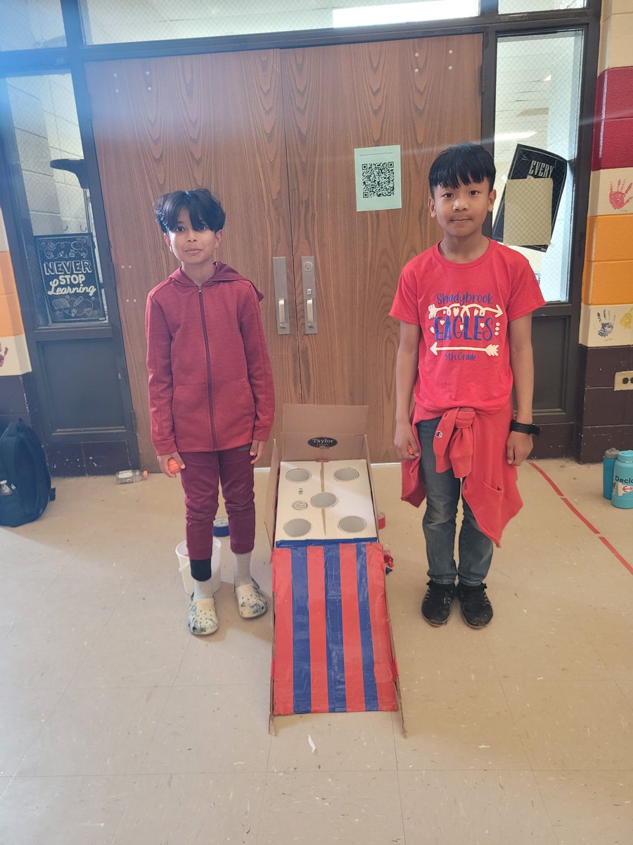 ShannonP511's tweet image. Shadybrook students shine!! 💫💫
We are proud of Shadybrook students for their creativity and teamwork that was put onto their cardboard Arcade games! The innovative game designs and collaborative spirit were truly inspiring. Well done! 💥
@GCSchoolsNC 
@scienceguRhew
@jmaness4