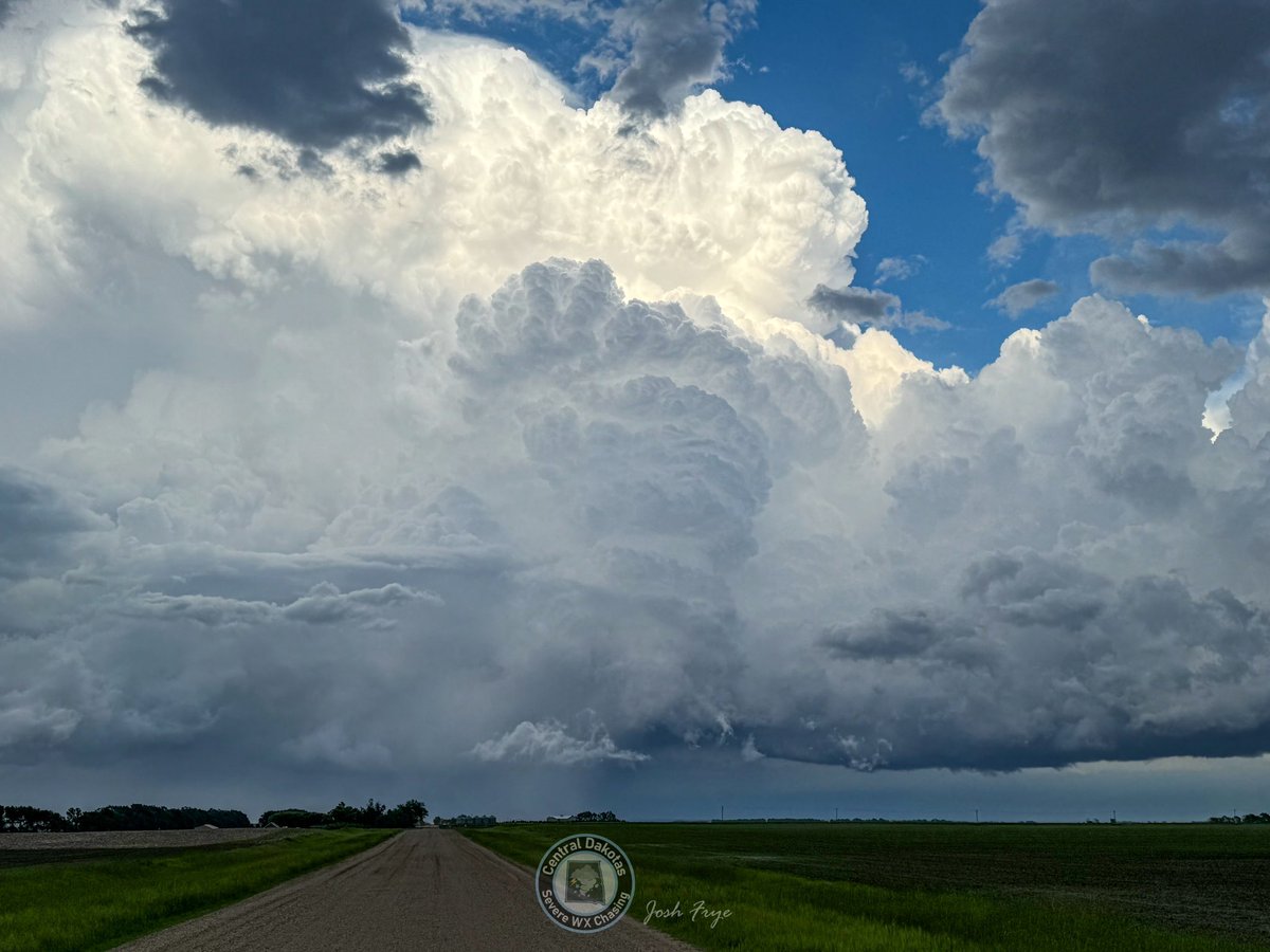 Josh Frye (Central Dakotas Severe WX Chasing) tweet media