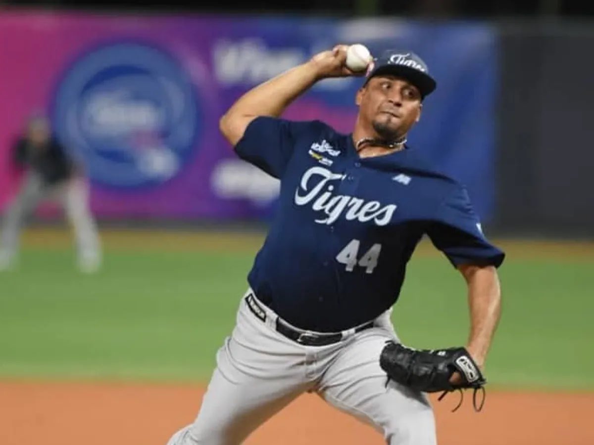 Leones del Caracas tweet media