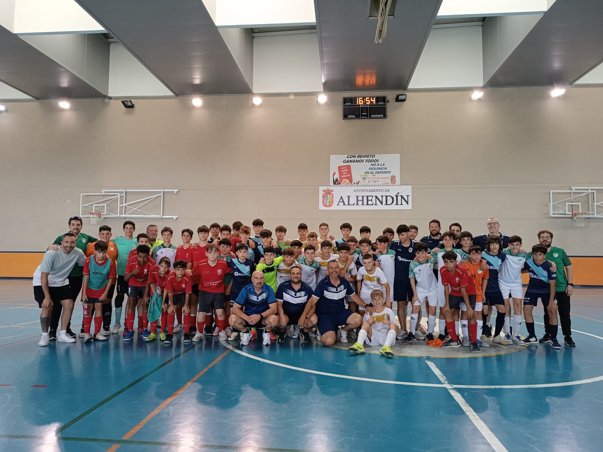 FUTSALHENDIN (@futsalhendin) on Twitter photo El Torneo Infantil Autonómico, todo un éxito
<a href="/Ayto_Alhendin/">AyuntamientoAlhendín</a>
facebook.com/share/p/WevgV8… El Torneo Infantil Autonómico, todo un éxito
<a href="/Ayto_Alhendin/">AyuntamientoAlhendín</a>
facebook.com/share/p/WevgV8…