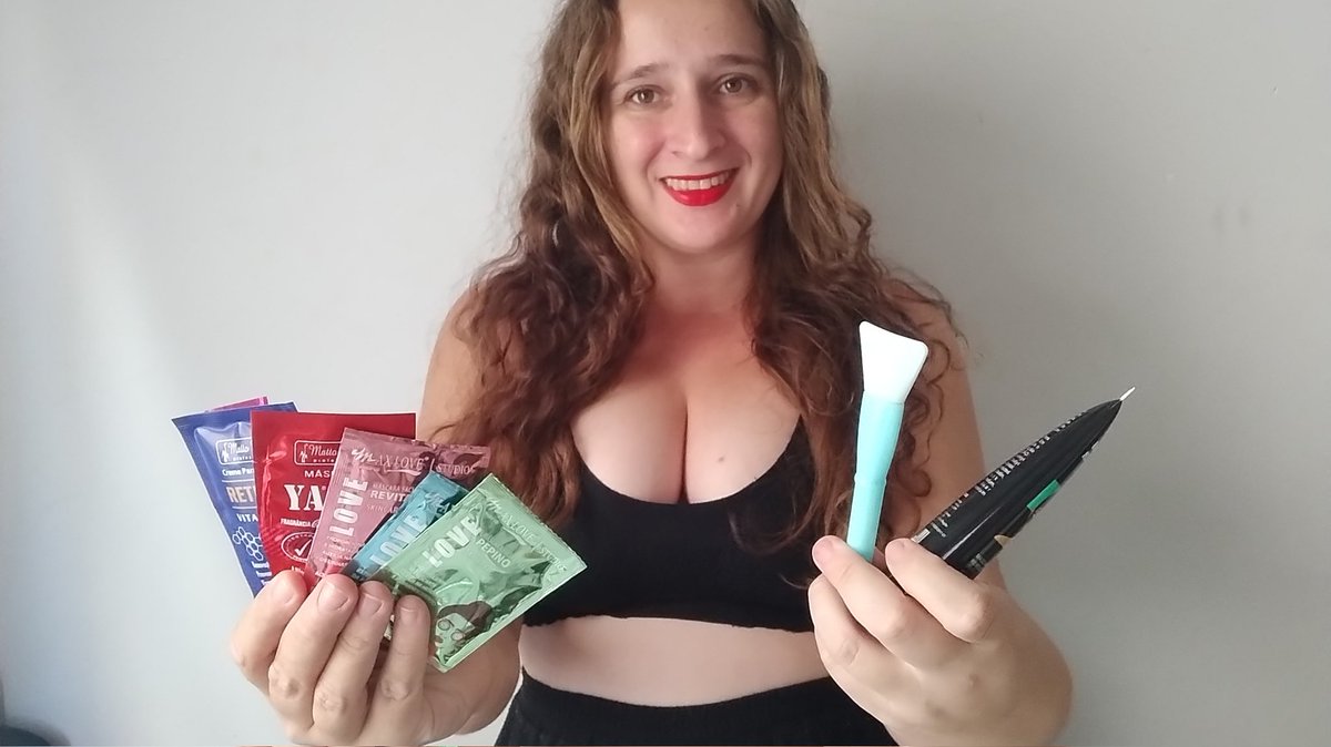 Zooizeze's tweet photo. Comprei alguns produtos 👇🏻
https://t.co/28xmBDCyAg https://t.co/by9PhlsoZe