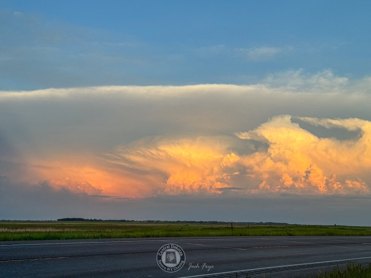 Josh Frye (Central Dakotas Severe WX Chasing) tweet media
