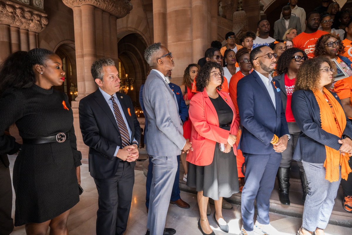 Gun violence is a public health crisis. No one should have to experience the loss of a loved one to senseless gun violence, and my heart goes out to the warrior moms who have turned their pain to purpose in the Capitol today. We must take action to end this epidemic immediately.