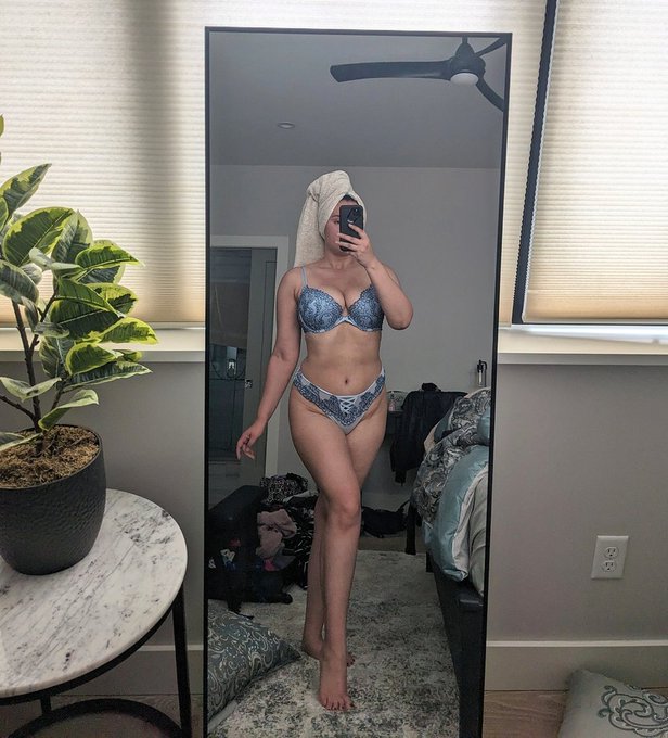 Con: Will ruin you Pro: You will love every second of it https://t.co/Iv6jKRjEKa