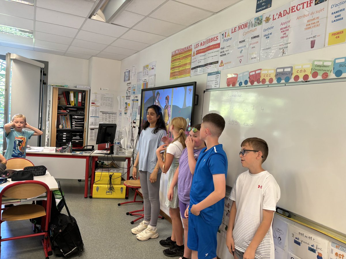 Cher Thomson tweet media